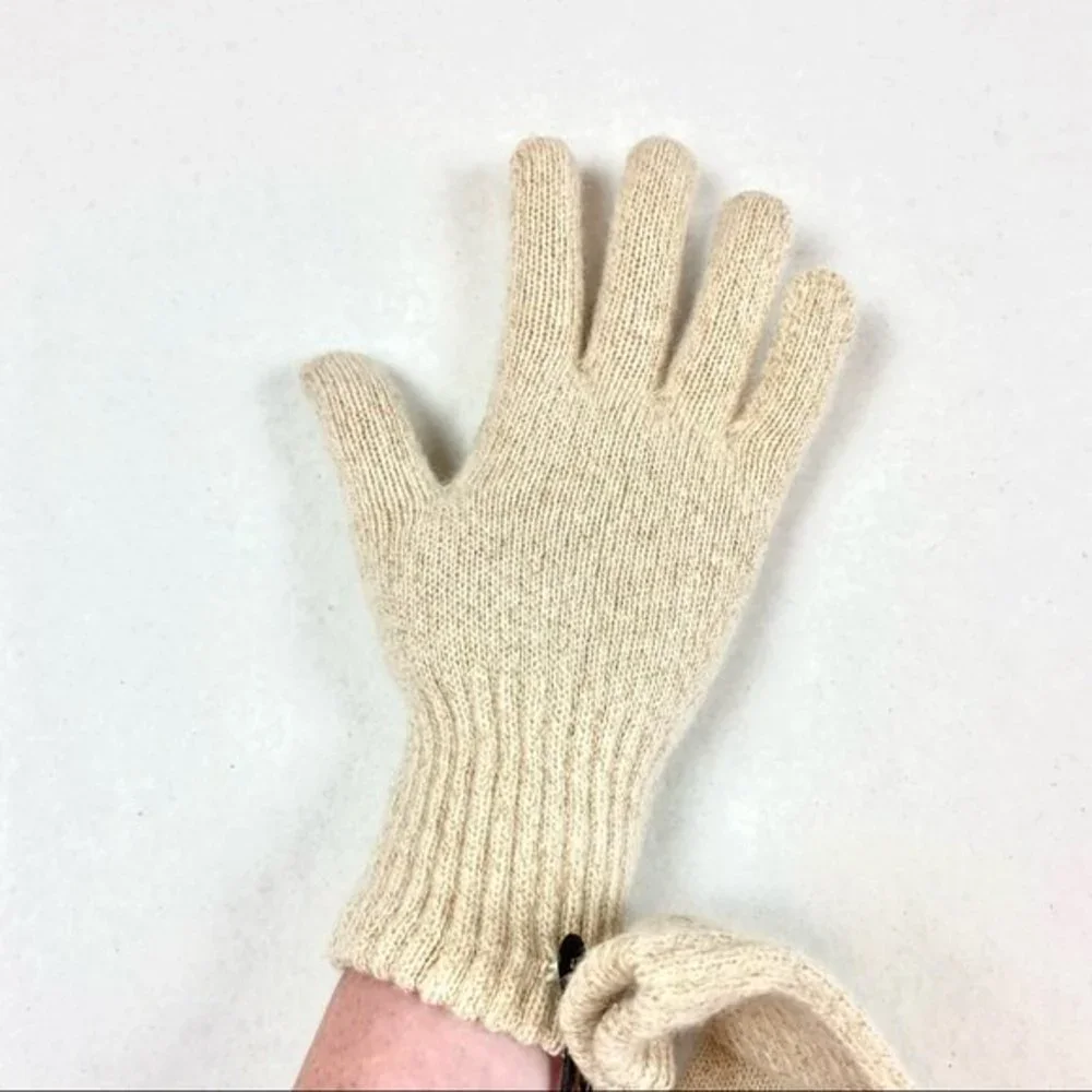 The Icing Gold Metallic & Cream Knit Gloves